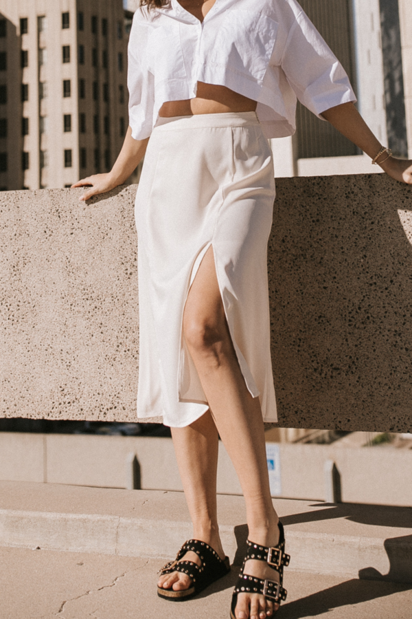 Hendricks Side Slit Midi Skirt – Champagne