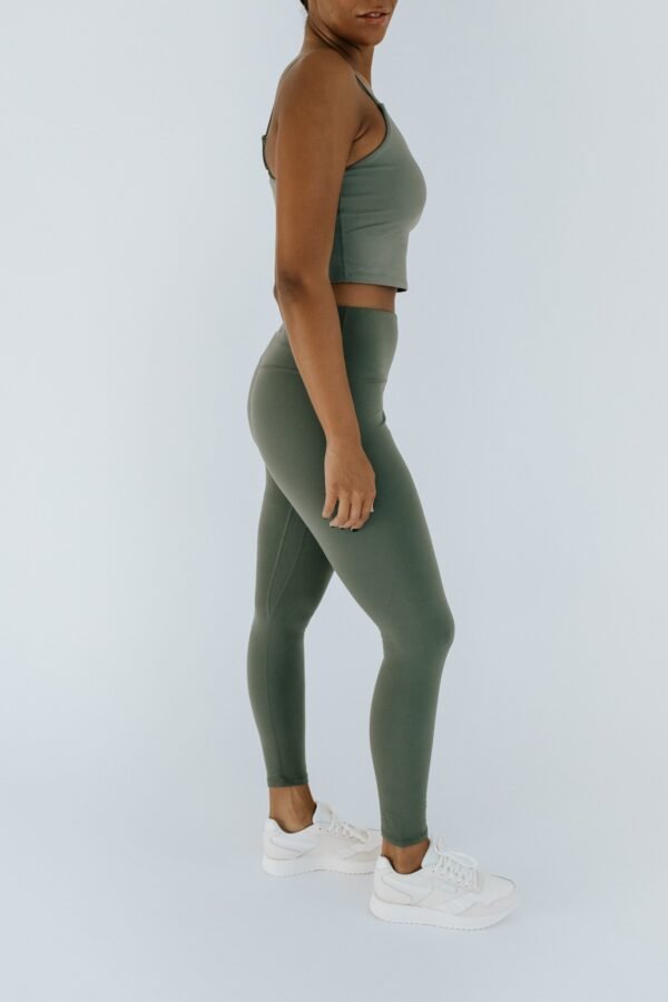 Keep Pace Legging – Olive - 图片 3